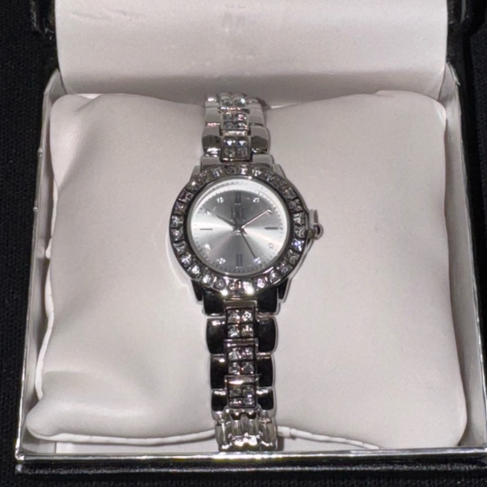 Elegant Silver Women's Watch